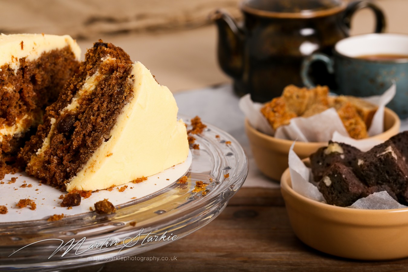Roaming Roosters Olde Spot Cake